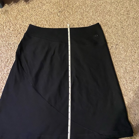 Mountain Hardwear Black mini Skirt - Picture 4 of 8